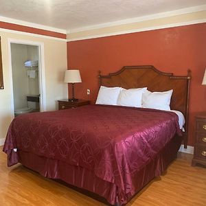 Wagon Wheel Motel